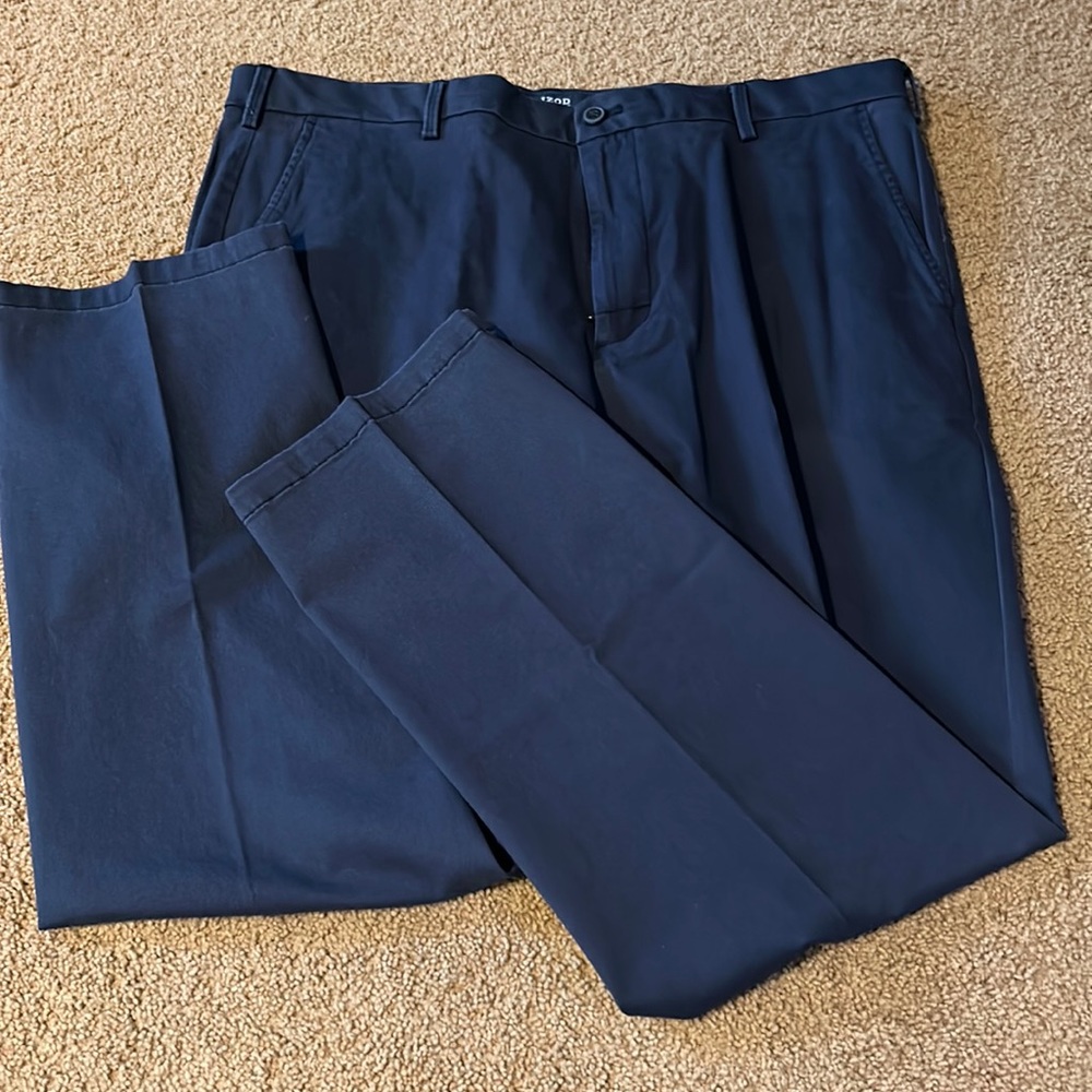 Men’s dress pants in navy